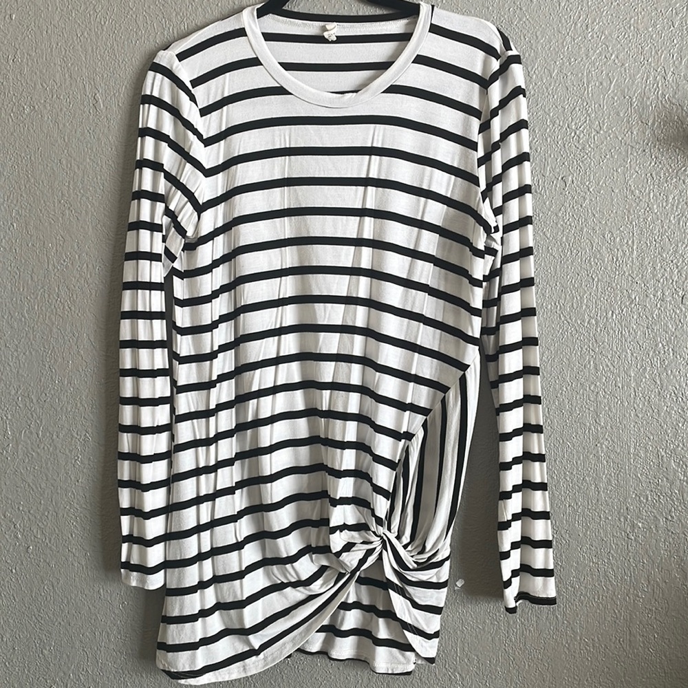 Super soft, lightweight Bellamie tunic
